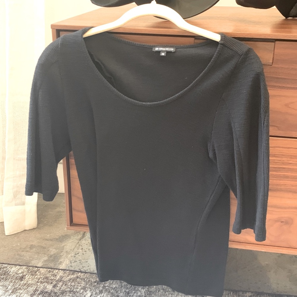 Tee